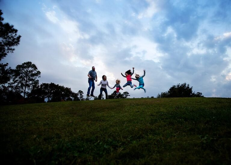 Woodlands TX family at the park.