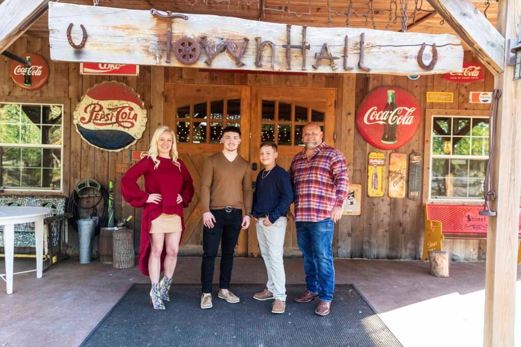 Townhall TX fall family session